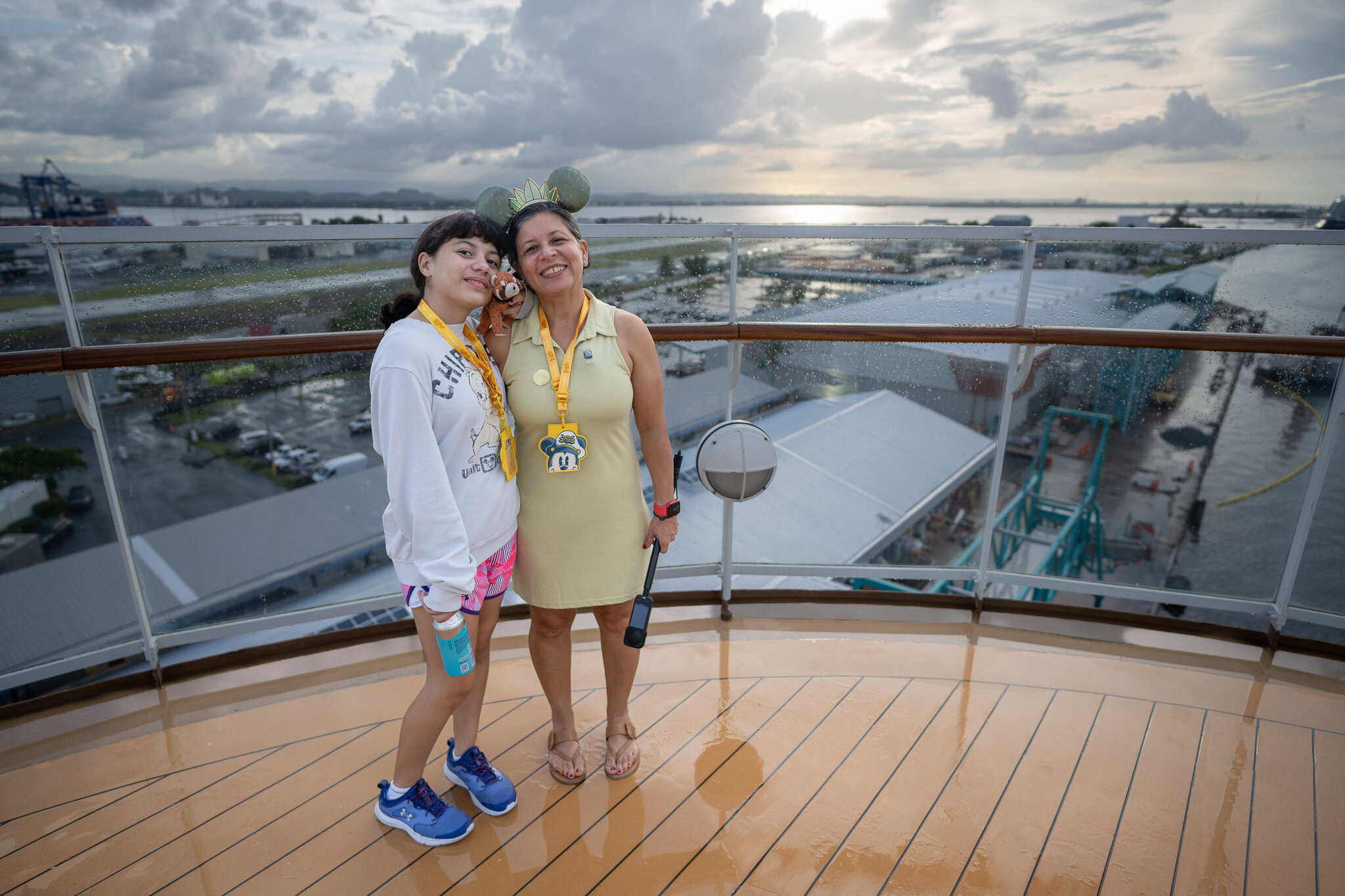 disney-magic-deck-sunset-san-juan-bay-family