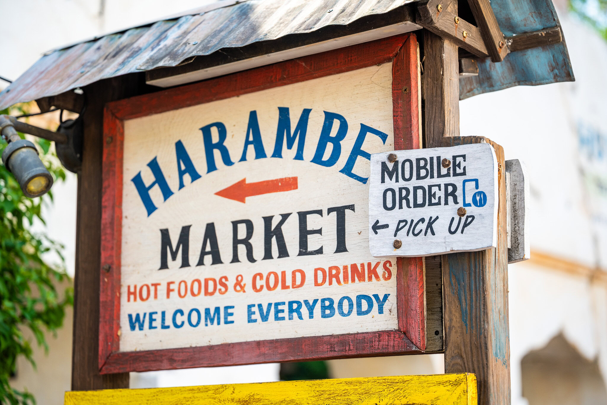 harambe-market-mobile-order-sign