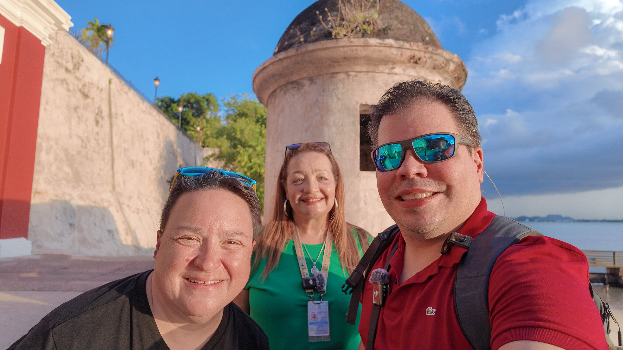 Raúl Colón with Myriam and Jossie from Aventuras Yuiza near the historic city walls of Old San Juan.